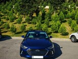 Hyundai Elantra-13