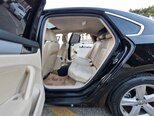 Volkswagen Passat-19