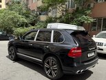 Porsche Cayenne-5