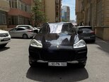 Porsche Cayenne-8