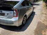 Toyota Prius-4