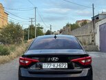 Hyundai Sonata-4