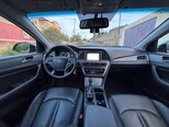 Hyundai Sonata-14