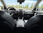 Kia Sorento-11