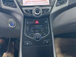 Hyundai Elantra-14