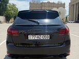 Porsche Cayenne S-4