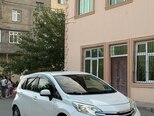 Nissan Note-7