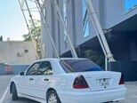Mercedes C 200-13