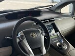 Toyota Prius-7