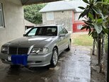 Mercedes C 220 d-3