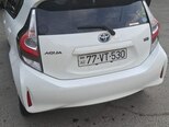 Toyota Aqua-8