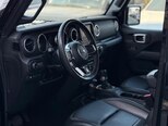Jeep Wrangler-11