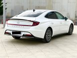 Hyundai Sonata-6