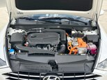 Hyundai Sonata-16
