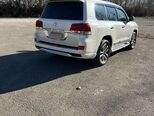 Toyota Land Cruiser-6