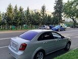 Chevrolet Lacetti-4
