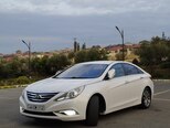 Hyundai Sonata-2