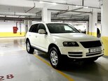 Volkswagen Touareg-2