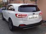 Kia Sorento-13