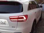 Kia Sorento-11