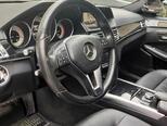Mercedes E 220-2