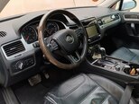 Volkswagen Touareg-3