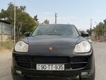 Porsche Cayenne-17