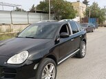 Porsche Cayenne-2