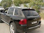 Porsche Cayenne-12