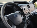 Ford Transit-18