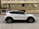 Hyundai Tucson-4