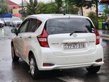 Nissan Note-7