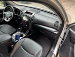 Kia Sorento-14