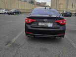 Hyundai Sonata-2