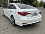 Hyundai Sonata-7