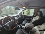 Lexus LX 570-12