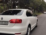 Volkswagen Jetta-3