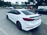 Hyundai Elantra-5