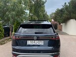 Volkswagen ID.6 Crozz-8