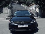 Volkswagen Jetta-4
