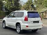 Toyota Land Cruiser Prado-5