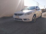 Kia Cerato-10