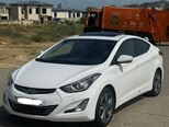 Hyundai Elantra-6