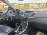Hyundai Elantra-19