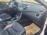 Hyundai Elantra-14