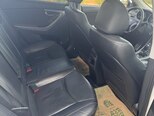 Hyundai Elantra-18