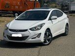 Hyundai Elantra-3