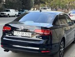 Volkswagen Jetta-3