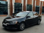 Volkswagen Jetta-1