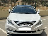Hyundai Sonata-1